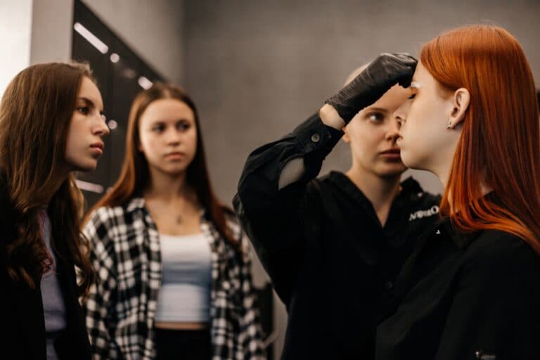 Курсы бровей