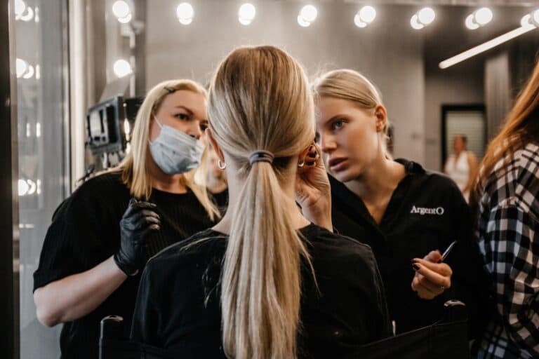 Обучение бровям практика